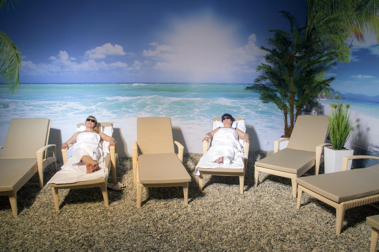 Sanatorii Sosny At Naroch Lake Hotel Gatovichi Ngoại thất bức ảnh