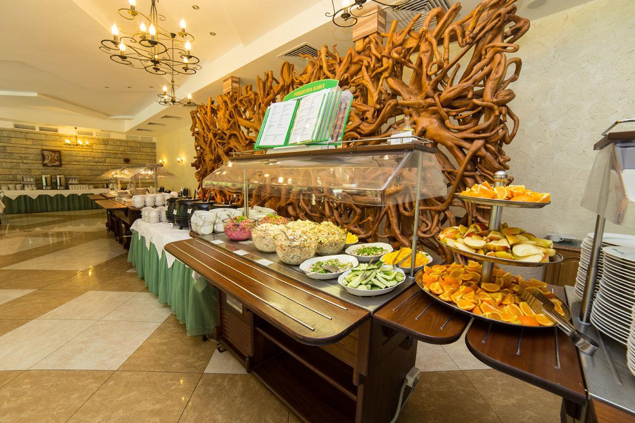 Sanatorii Sosny At Naroch Lake Hotel Gatovichi Ngoại thất bức ảnh